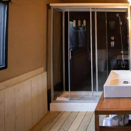 Resort & Glamping Terre Di Sacra In Toscana Holiday park