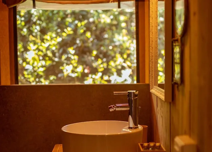& Glamping Terre Di Sacra In Toscana