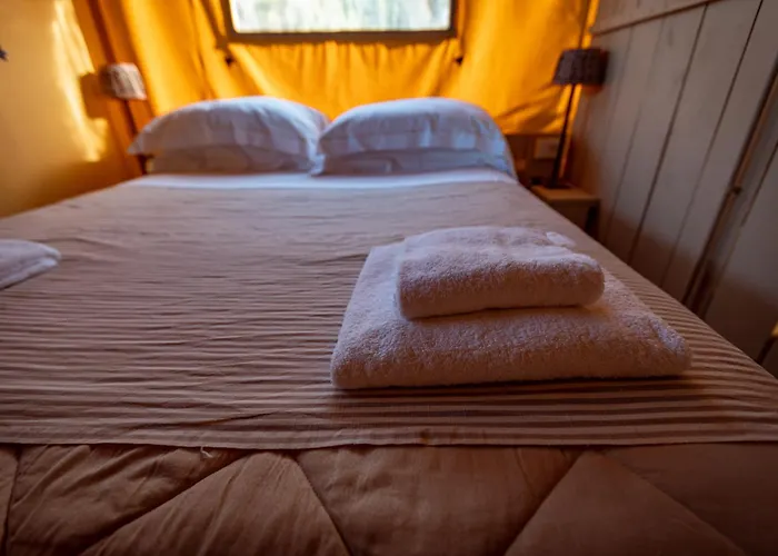 & Glamping Terre Di Sacra In Toscana Semesterpark *
